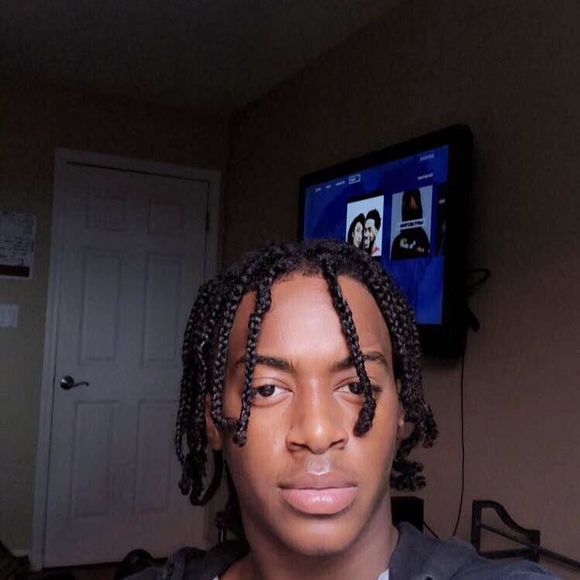 Meet your Posher, Shaun - Picture 1 of 1